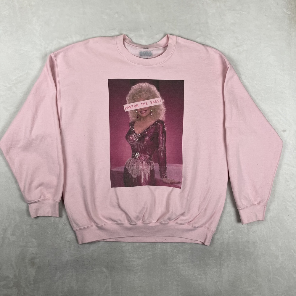 Dolly Parton Sweatshirt Womens XL Pink Crewneck "Parton The Sass" Gina